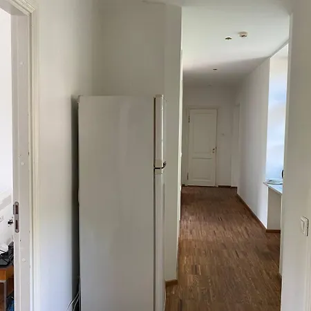 Center 3 Bedroom *