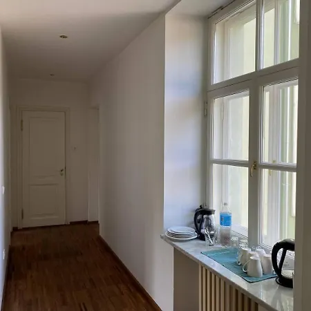 Apartment Center 3 Bedroom