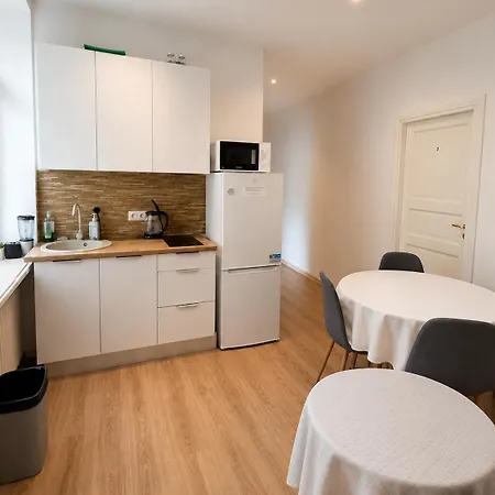 Center And Near Old Town Appartement
