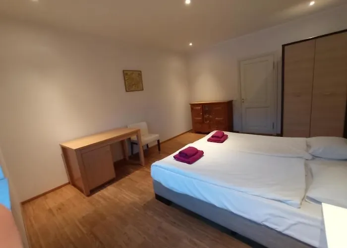 Apartament Cozy Room With Private Bathroom Near Old Town *